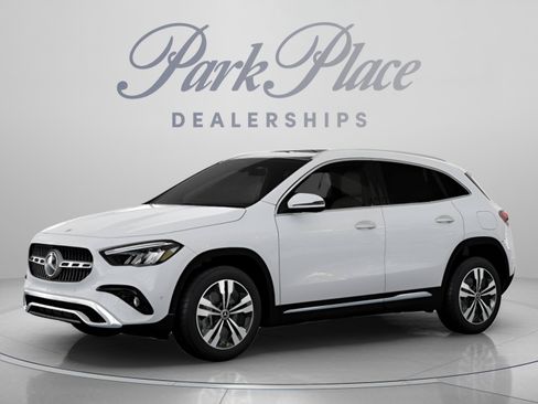 New 2026 Mercedes-Benz GLA 250 image 2