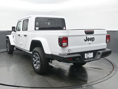 New 2026 Jeep Gladiator Sport image 4