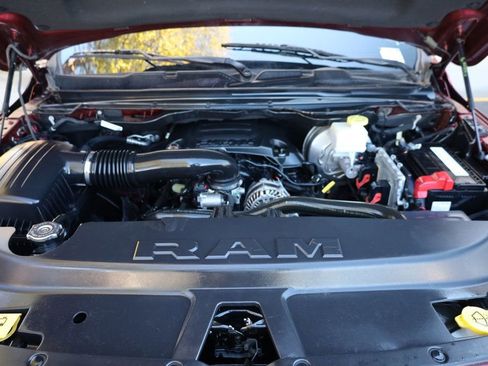 Used 2019 RAM 1500 Big Horn image 11