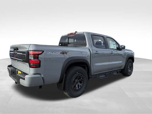 New 2026 Nissan Frontier PRO-4X w/ Tow Package AWD/4WD image 7