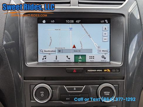 Used 2018 Ford Explorer XLT w/ Equipment Group 201A FWD image 18