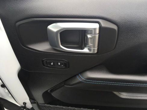 Used 2022 Jeep Wrangler Unlimited Rubicon 4xe w/ Cold Weather Group image 12