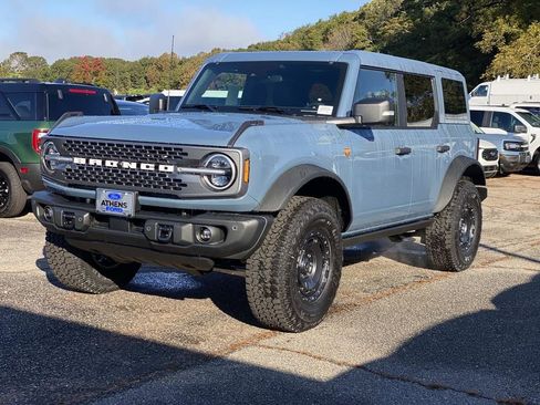 New 2025 Ford Bronco Badlands AWD/4WD image 6