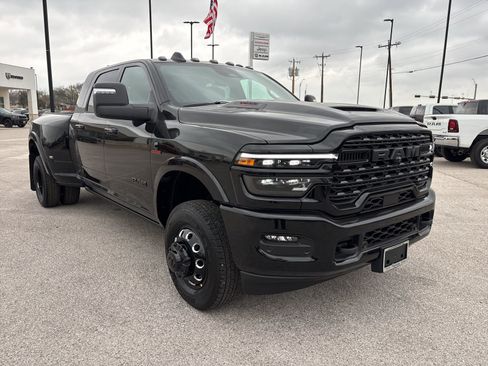 New 2026 RAM 3500 Limited image 7