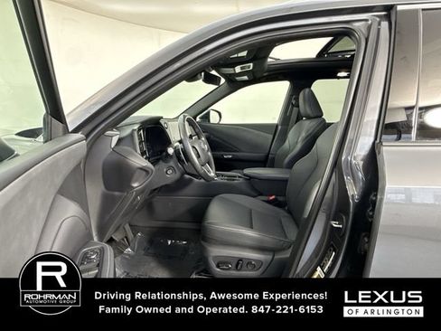 Certified 2026 Lexus TX 350 AWD w/ Technology Package image 5
