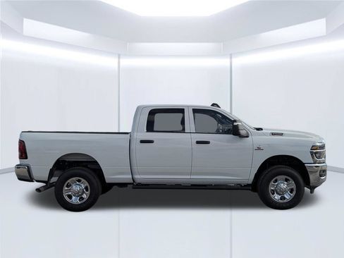 New 2026 RAM 2500 Tradesman AWD/4WD image 8