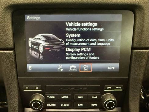 Used 2024 Porsche 718 Cayman image 45