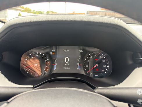 Used 2022 Jeep Compass Limited AWD/4WD image 17