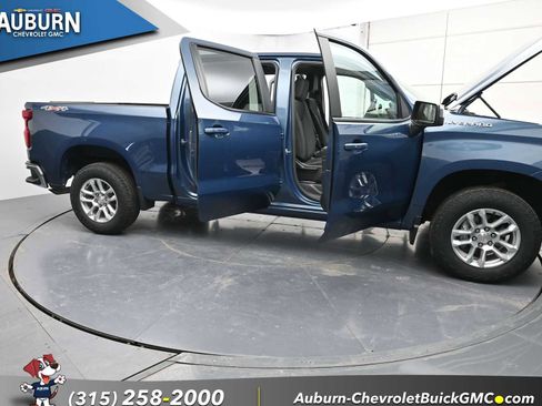 Certified 2024 Chevrolet Silverado 1500 LT image 31