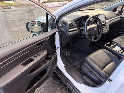 Certified 2023 Honda Odyssey EX-L image 11