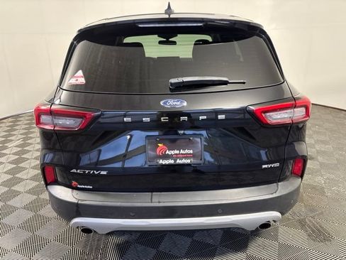 Used 2023 Ford Escape Active w/ Tech Pack #1 AWD/4WD image 5
