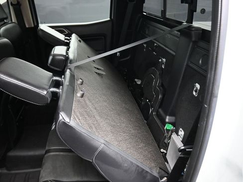 Used 2021 Ford Ranger Lariat w/ Tremor Off-Road Package image 38