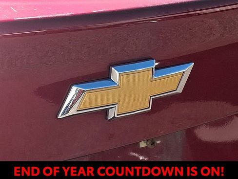 Used 2017 Chevrolet Cruze LT w/ Sun And Sound Package image 23