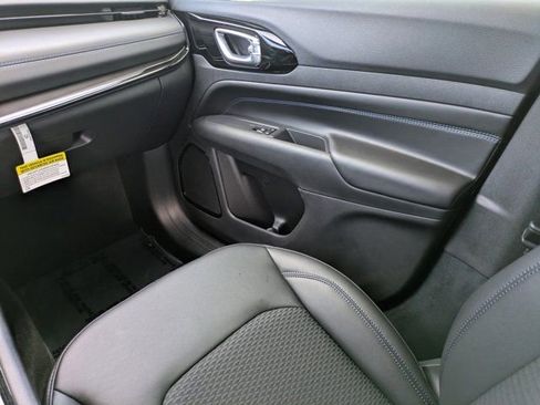 New 2026 Jeep Compass Latitude AWD/4WD image 15
