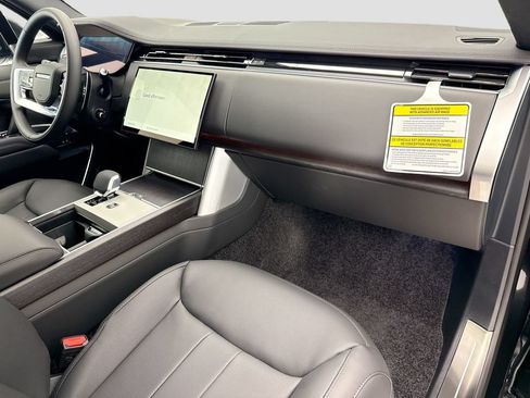 New 2026 Land Rover Range Rover SE AWD/4WD image 15