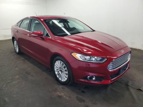 Used 2014 Ford Fusion Energi Titanium w/ Driver Assist Package FWD image 3
