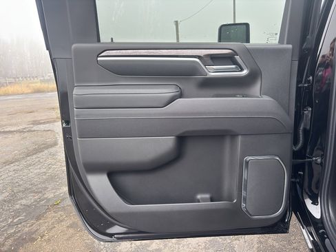 New 2026 Chevrolet Silverado 3500 LTZ w/ LTZ Convenience Package image 16