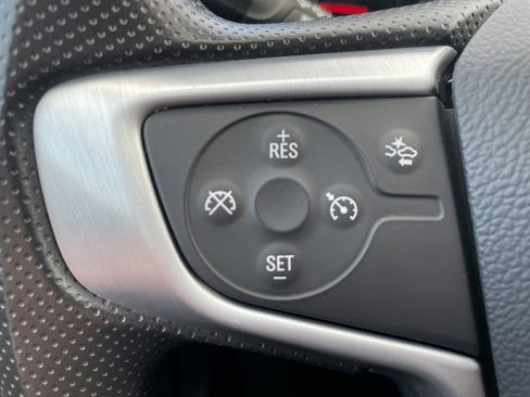 Used 2022 GMC Terrain SLE w/ Driver Convenience Package image 15