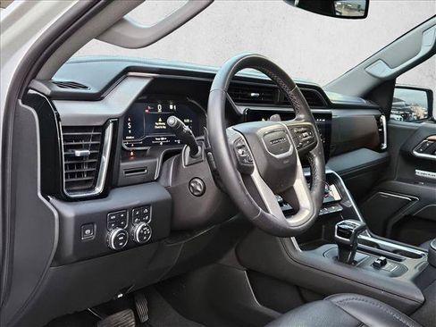 Used 2023 GMC Sierra 1500 Denali AWD/4WD image 11