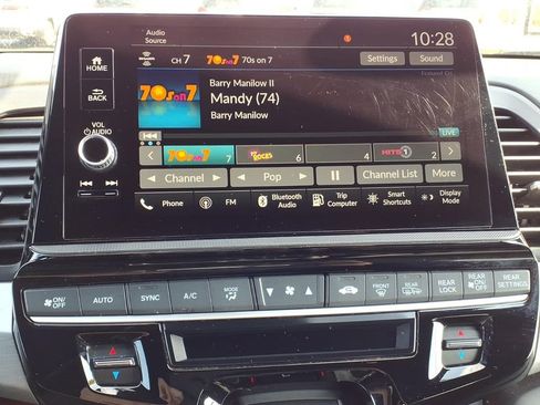 Used 2025 Honda Odyssey Sport-L image 24