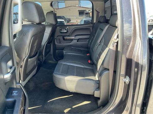 Used 2015 GMC Sierra 2500 Denali w/ Duramax Plus Package image 10