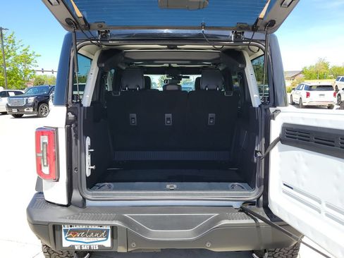 Used 2025 Ford Bronco Badlands AWD/4WD image 12