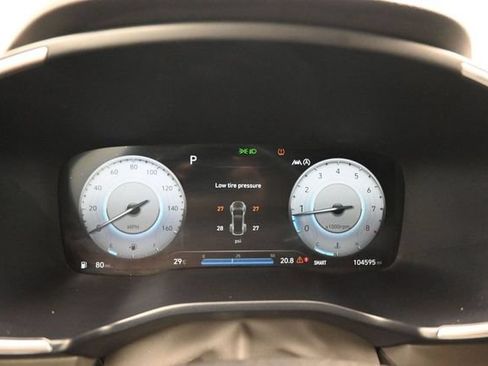 Used 2023 Hyundai Santa Fe SEL w/ Premium Package FWD image 5