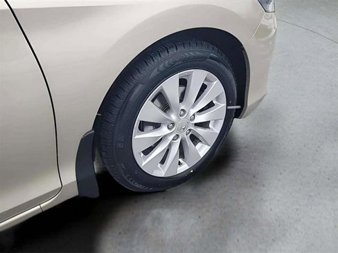 Used 2015 Honda Accord EX-L image 34