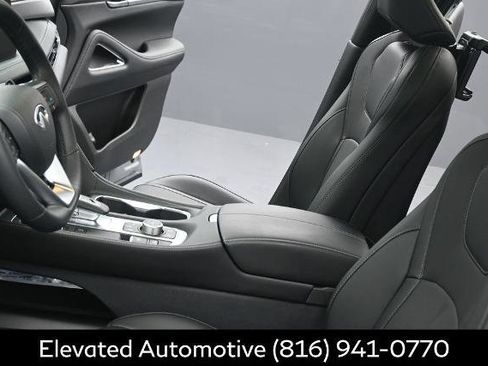 Certified 2026 INFINITI QX60 Luxe w/ Family Package AWD/4WD image 20