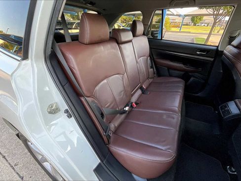 Used 2013 Subaru Outback 2.5i Limited w/ Special Appearance Pkg image 19