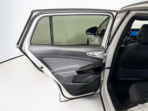 Used 2023 Volkswagen ID.4 S RWD image 27
