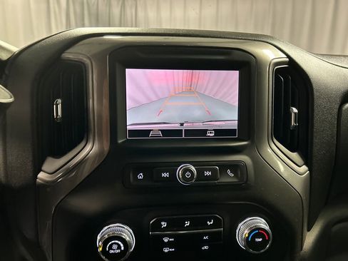 Used 2024 GMC Sierra 2500 Pro w/ Convenience Package image 18