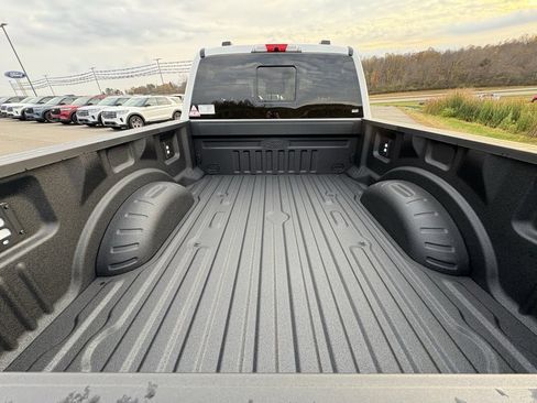 New 2026 Ford F250 Lariat w/ Lariat Premium Package image 22
