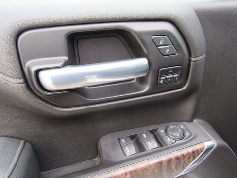 Used 2021 GMC Sierra 1500 Denali w/ Denali Ultimate Package image 12