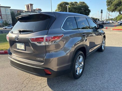 Used 2015 Toyota Highlander Limited FWD image 5