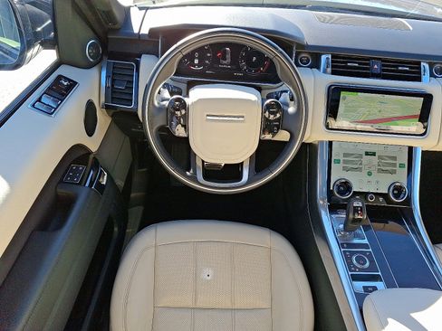 Used 2022 Land Rover Range Rover Sport HSE Silver Edition image 4