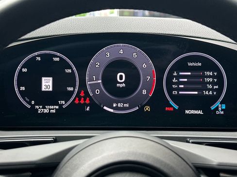 Certified 2025 Porsche Cayenne image 29