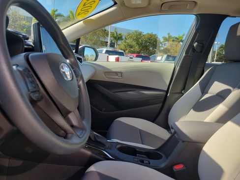 Used 2023 Toyota Corolla LE w/ LE Premium Package image 22