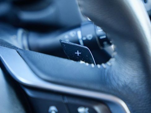 Used 2022 Subaru Outback Premium image 22