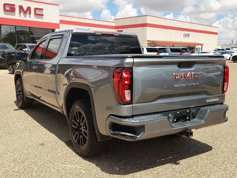 Used 2020 GMC Sierra 1500 Elevation w/ Elevation Value Package RWD image 3