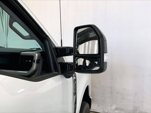 Used 2023 Ford F350 XLT w/ 360-Degree Camera Package AWD/4WD image 11