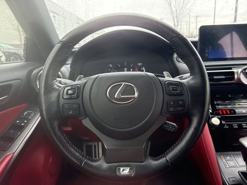 Used 2021 Lexus IS 350 F Sport w/ Dynamic Handling Package image 17
