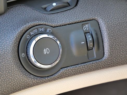 Used 2013 Chevrolet Malibu LT image 21