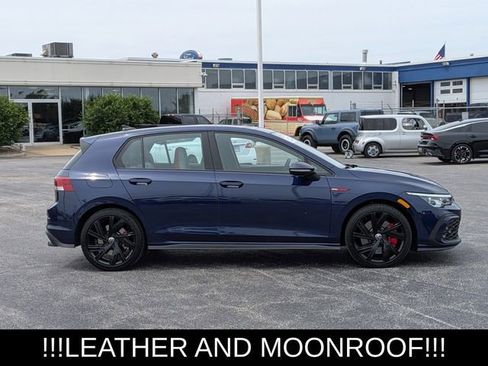 Used 2022 Volkswagen GTI SE FWD image 9