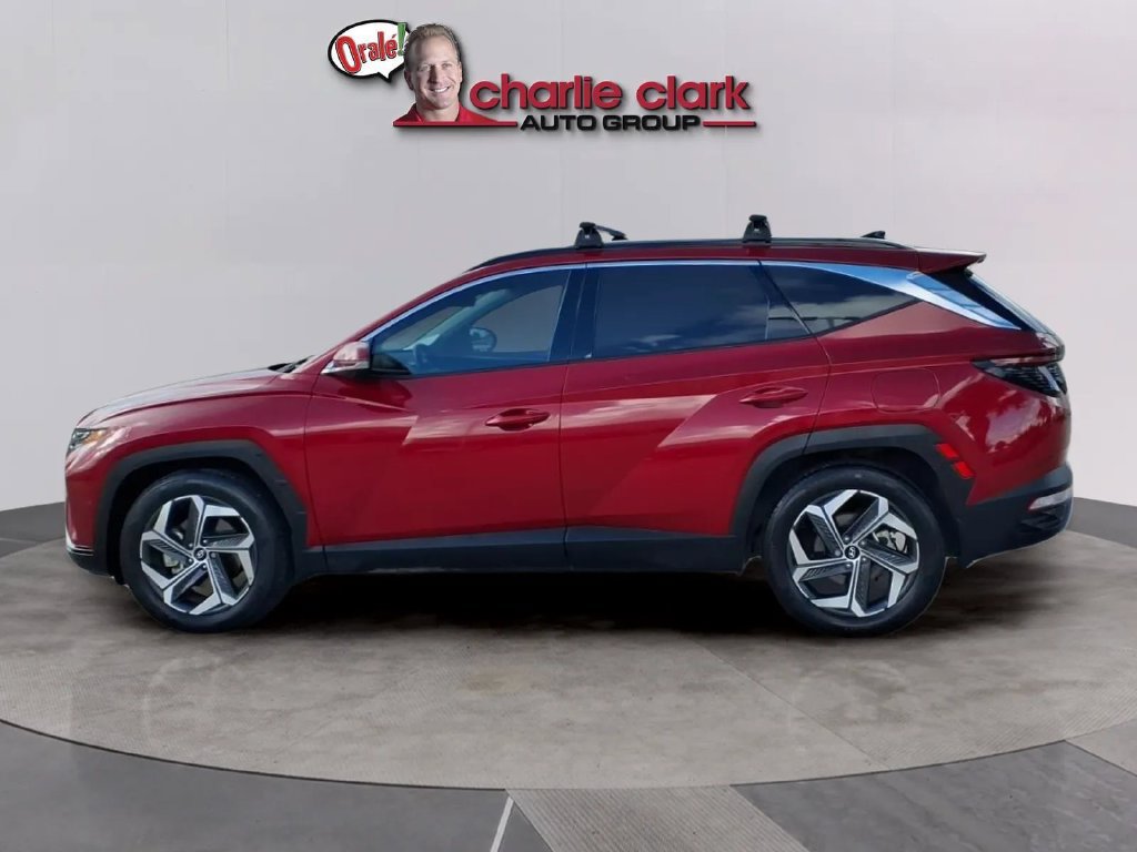 Used 2024 Hyundai Tucson Limited FWD image 2