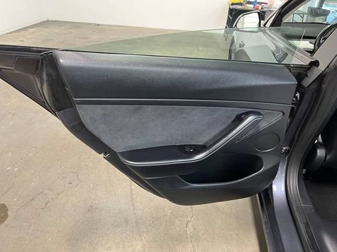 Used 2023 Tesla Model 3 Long Range AWD/4WD image 19