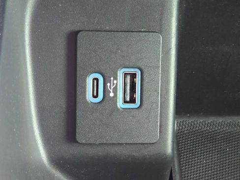 Used 2022 Ford F150 XLT w/ Equipment Group 302A High image 32