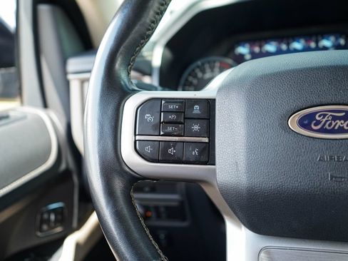 Used 2022 Ford Expedition Limited AWD/4WD image 32
