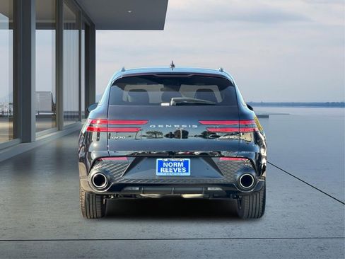 Used 2025 Genesis GV70 3.5T Sport image 5