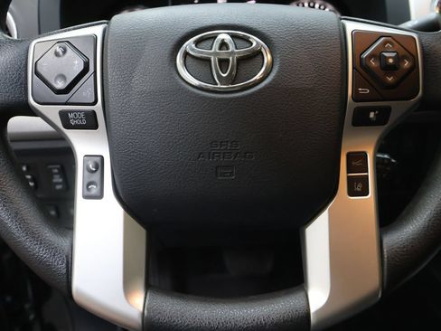 Used 2018 Toyota Tundra SR5 w/ SR5 Upgrade Package AWD/4WD image 18